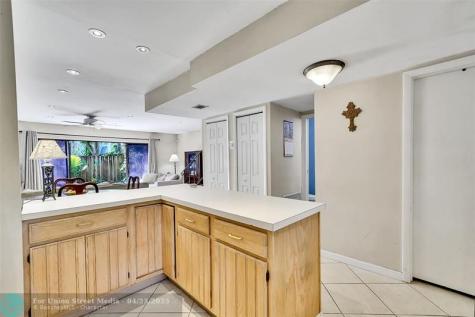 3300 Atlanta Street Hollywood FL 33021