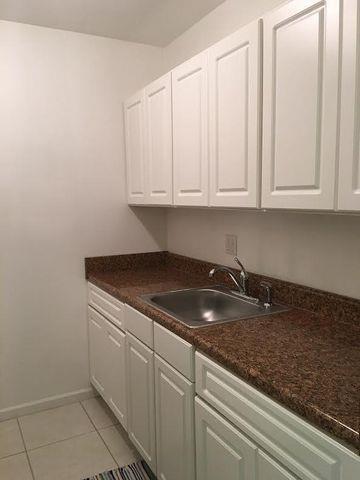 2309 S Federal Highway Boynton Beach FL 33435