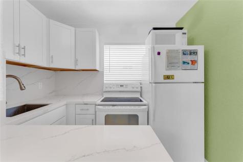 3225 NE 16th Street Pompano Beach FL 33062