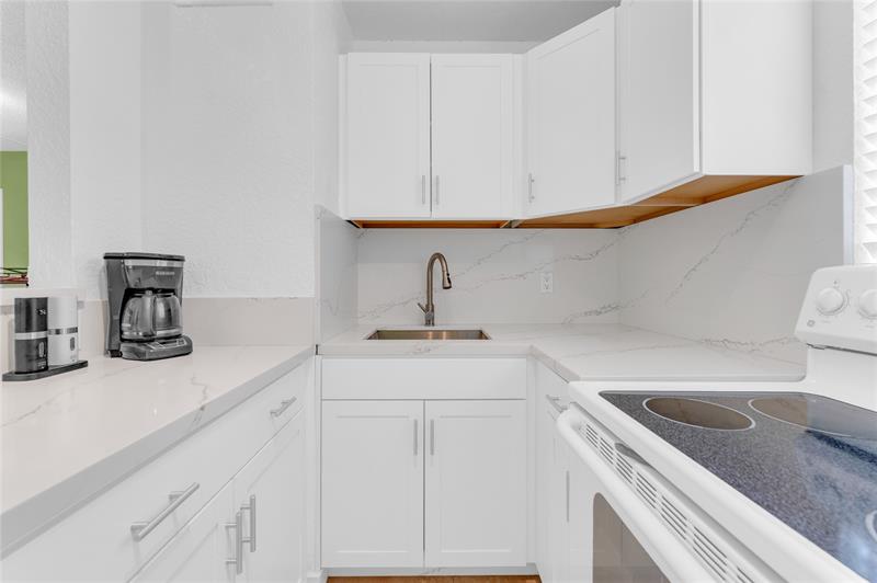 3225 NE 16th Street Pompano Beach FL 33062