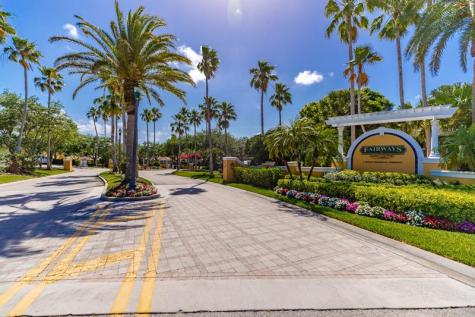 5020 Fairways Circle Vero Beach FL 32967