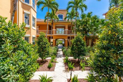 5020 Fairways Circle Vero Beach FL 32967