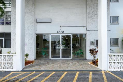 2060 NW 48th Terrace Lauderhill FL 33313