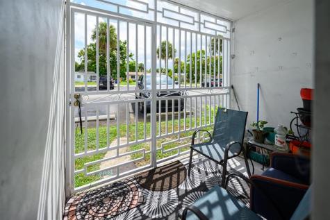 2060 NW 48th Terrace Lauderhill FL 33313