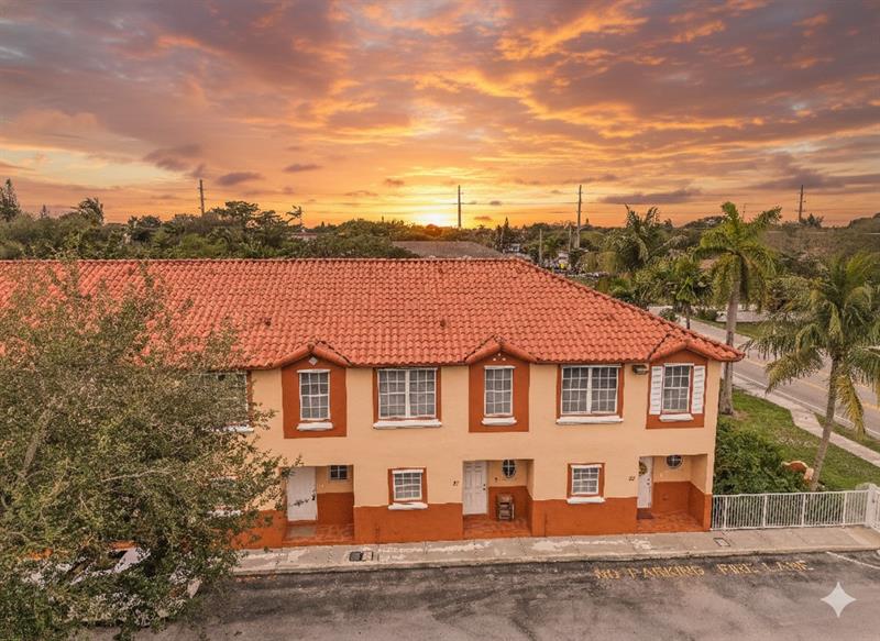 2314 Johnson Street Hollywood FL 33020