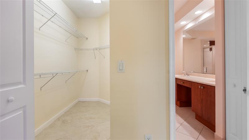 2925 NW 126th Avenue Sunrise FL 33323