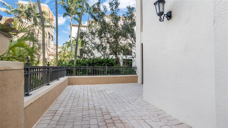 2925 NW 126th Avenue Sunrise FL 33323