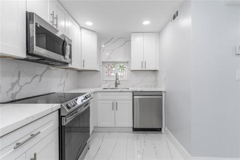 361 S Hollybrook Drive Pembroke Pines FL 33025
