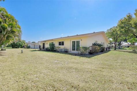 5949 Arbol Drive Delray Beach FL 33484