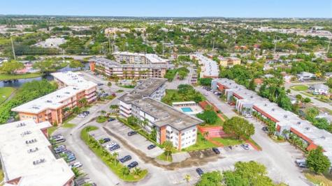 2991 NW 46 Avenue Lauderdale Lakes FL 33313