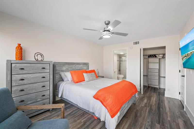 6928 Briarlake Palm Beach Gardens FL 33418