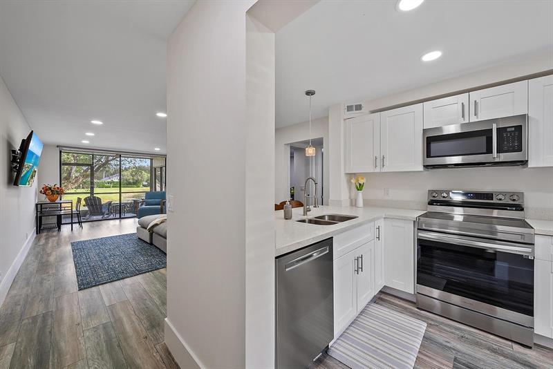 6928 Briarlake Palm Beach Gardens FL 33418