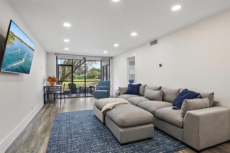 6928 Briarlake Palm Beach Gardens FL 33418