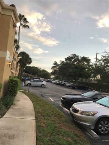 799 Riverside Drive Coral Springs FL 33071