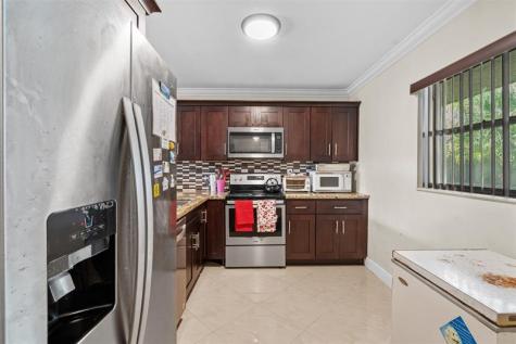 1830 N Lauderdale Avenue North Lauderdale FL 33068