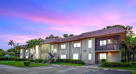 334 Lakeview Drive Weston FL 33326