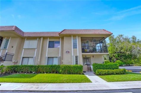 334 Lakeview Drive Weston FL 33326