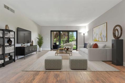 334 Lakeview Drive Weston FL 33326