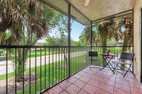 334 Lakeview Drive Weston FL 33326