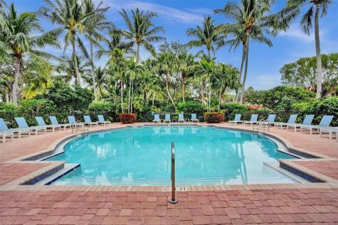 7463 Sarentino Lane Boynton Beach FL 33437