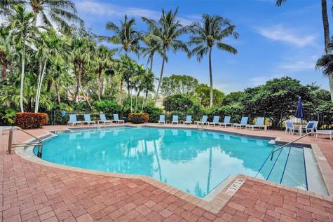 7463 Sarentino Lane Boynton Beach FL 33437