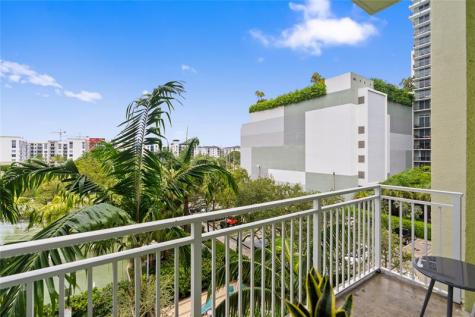 313 NE 2nd Street Fort Lauderdale FL 33301