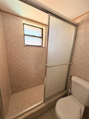 2760 W 62nd Place Hialeah FL 33016