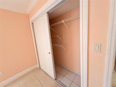 2760 W 62nd Place Hialeah FL 33016