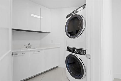 153 N Seabreeze Fort Lauderdale FL 33304