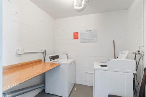 1040 SE 4th Avenue Deerfield Beach FL 33441