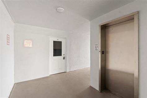 1040 SE 4th Avenue Deerfield Beach FL 33441