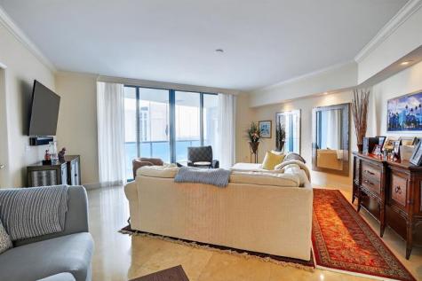 333 Las Olas Way Fort Lauderdale FL 33301