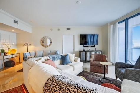 333 Las Olas Way Fort Lauderdale FL 33301