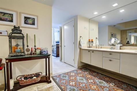 333 Las Olas Way Fort Lauderdale FL 33301