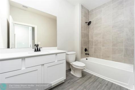 5303 Gladness Court Fort Pierce FL 34947