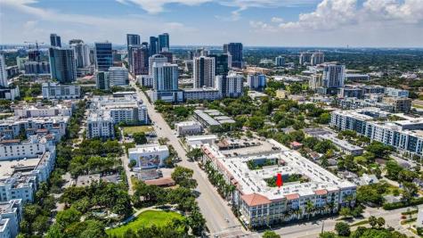 533 NE 3rd Avenue Fort Lauderdale FL 33301