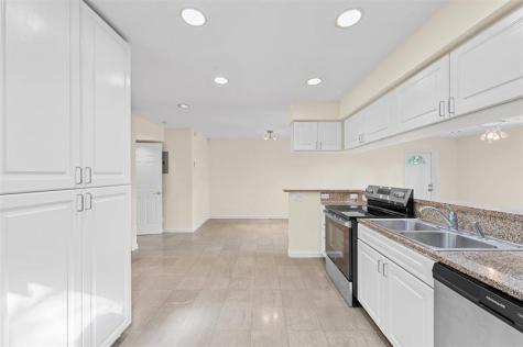 758 NE 13th Court Fort Lauderdale FL 33304