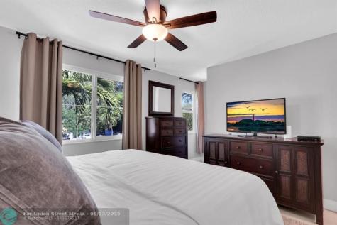 1869 NE 15th Avenue Fort Lauderdale FL 33305