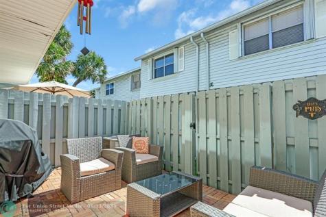 1869 NE 15th Avenue Fort Lauderdale FL 33305