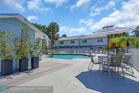 1869 NE 15th Avenue Fort Lauderdale FL 33305