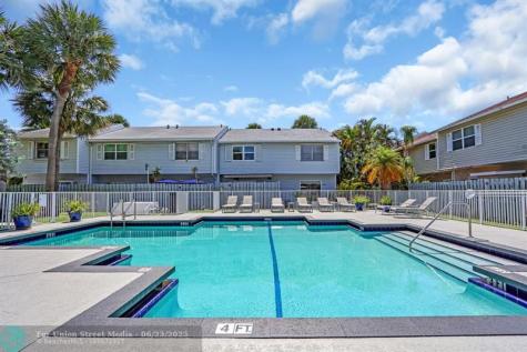 1869 NE 15th Avenue Fort Lauderdale FL 33305
