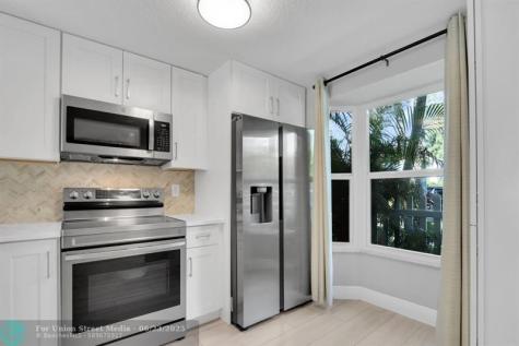 1869 NE 15th Avenue Fort Lauderdale FL 33305