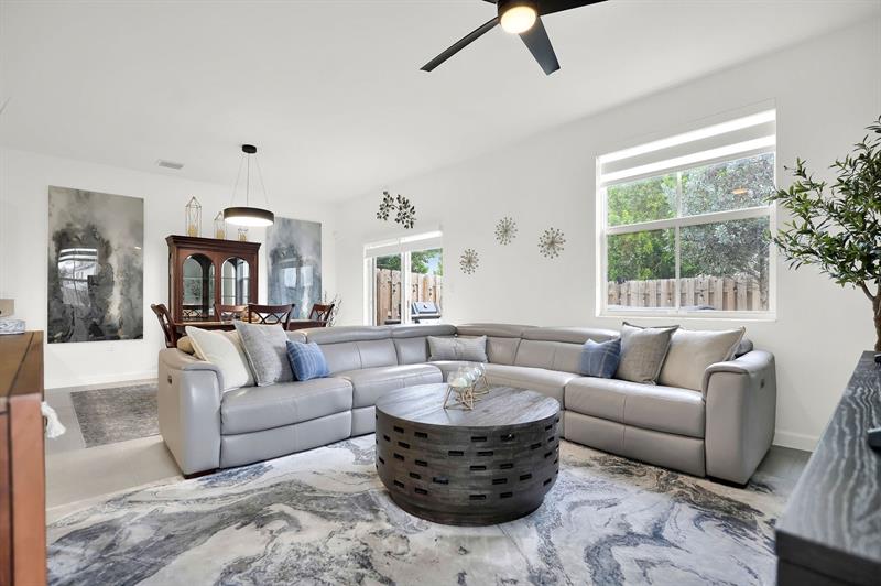 11881 NW 46th Street Coral Springs FL 33076