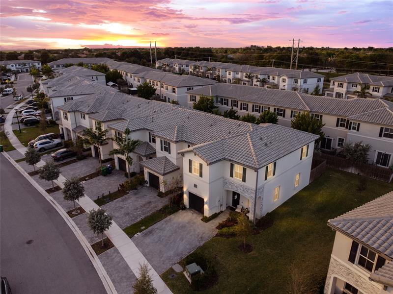 11881 NW 46th Street Coral Springs FL 33076