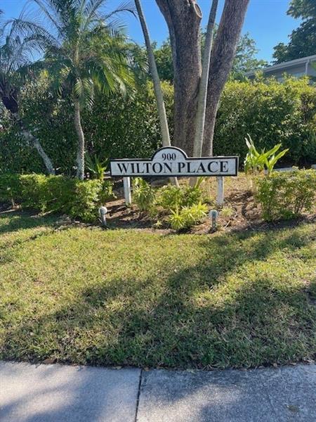 900 NE 26 Street Wilton Manors FL 33305