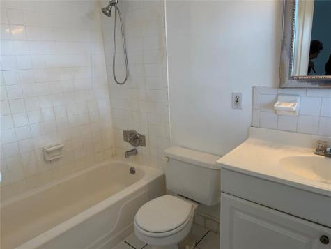 900 NE 26 Street Wilton Manors FL 33305