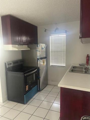 900 NE 26 Street Wilton Manors FL 33305