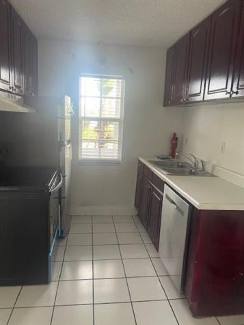 900 NE 26 Street Wilton Manors FL 33305