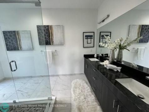 400 SE 22nd Street Fort Lauderdale FL 33316