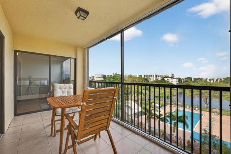 2205 S Cypress Bend Drive Pompano Beach FL 33069